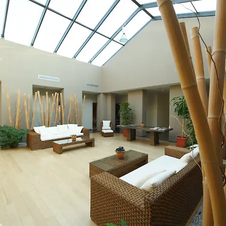 Aparthotel Birdie 4*