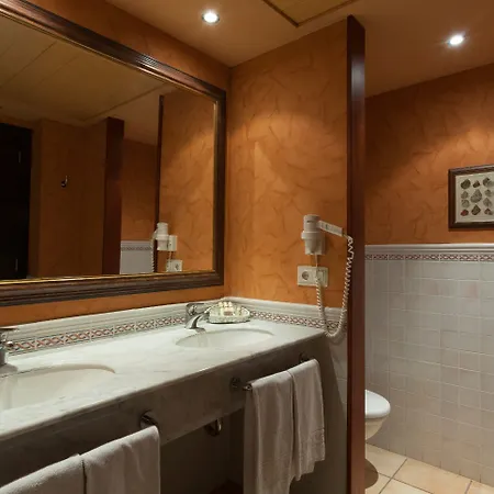 Apart Otel Birdie Navata